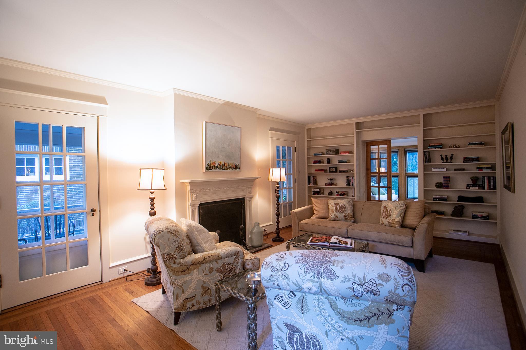 211 Hewett Road Wyncote, PA 19095 - Photo 4 of 31