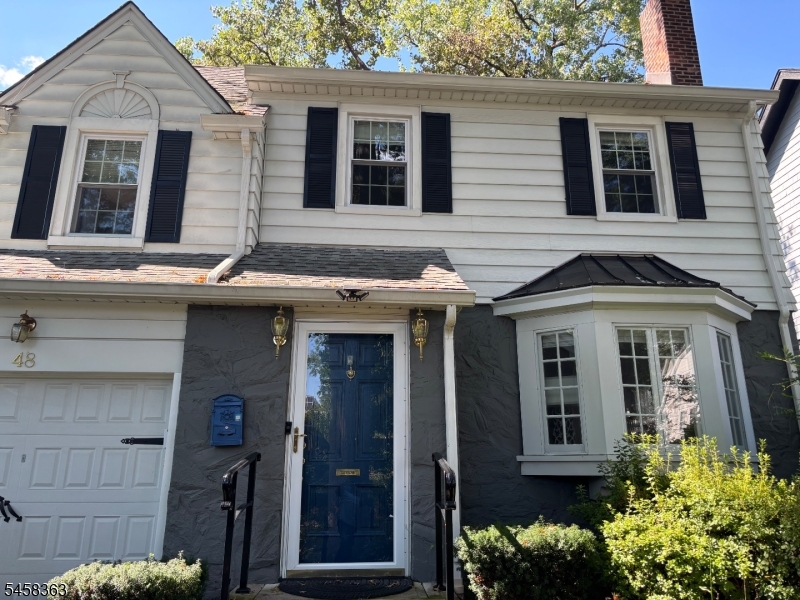48 Adams Place Glen Ridge, NJ 07028 - Photo 1 of 32 Gallery Image 1