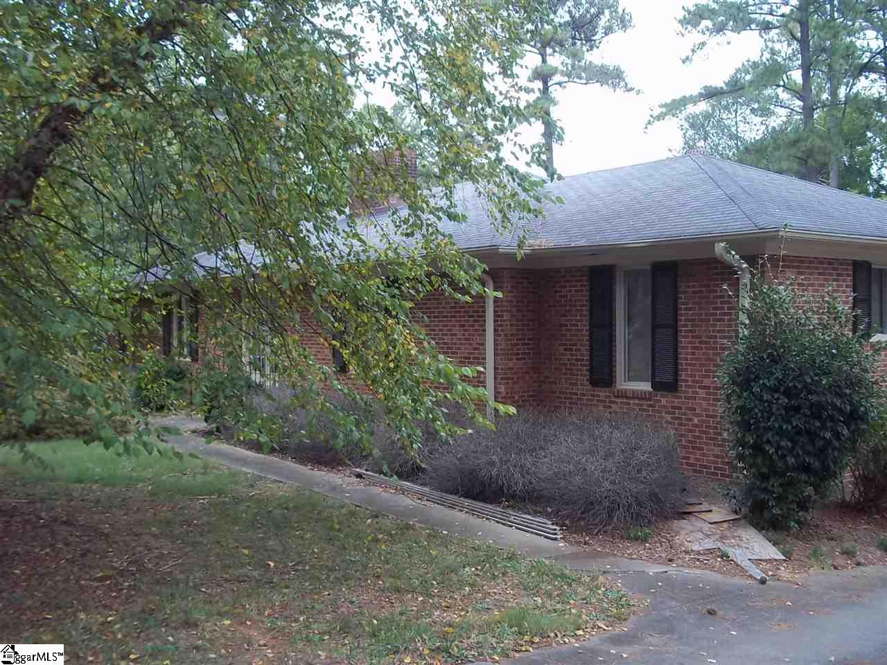 425-427 Floyd Road Spartanburg, SC 29307 - Photo 3 of 8