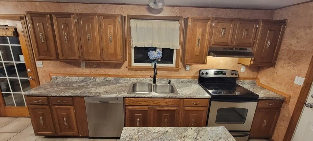 8224 Bull Run Road Vinton, OH 45686 - Photo 9 of 32 Kitchen 3