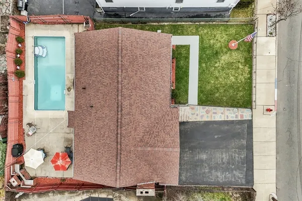 view of outdoor space and yard