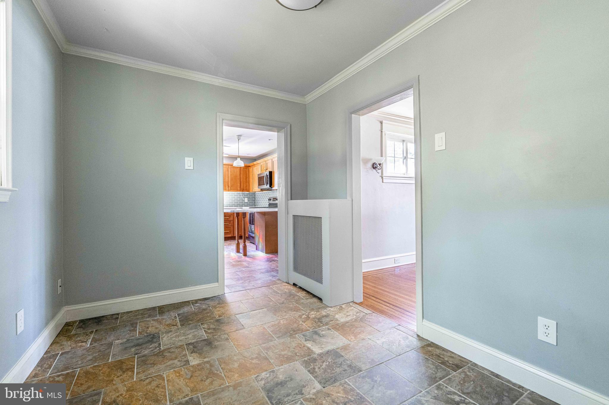 2114 East County Line Road Ardmore, PA 19003 - Photo 15 of 30 Flex space on 1st fl. Lots of possibilities!