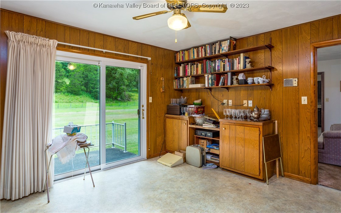 11538 Derricks Creek Road Charleston, WV 25320 - Photo 14 of 31 Gallery Image 14