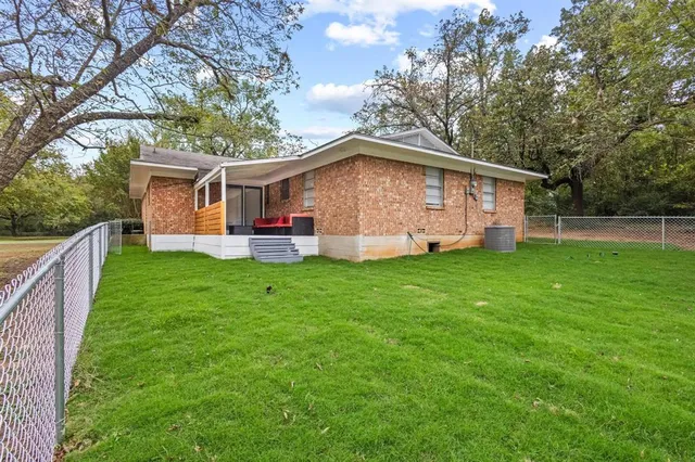$249,000 | 701 West Star Street, Denison, TX 75020