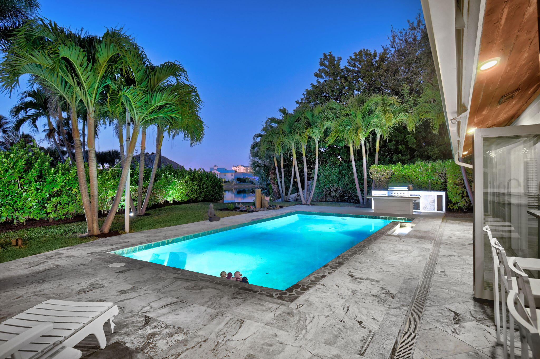 123 Olympus Way Jupiter, FL 33477 - Photo 5 of 116 89-web-or-mls-500_3977_78_79_80_81_Inter