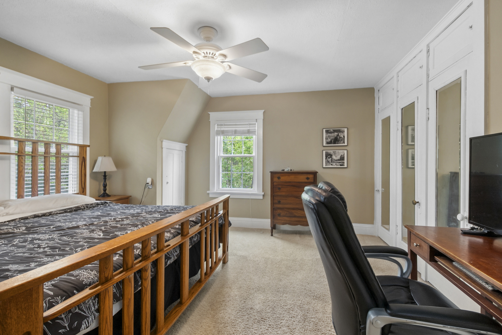 2114 Cedar Road Homewood, IL 60430 - Photo 17 of 33
