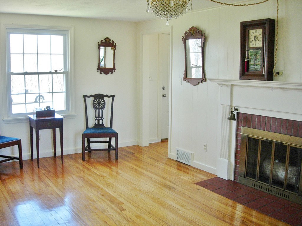 29 Adrian Avenue West Springfield, MA 01089 - Photo 13 of 29 Gallery Image 13