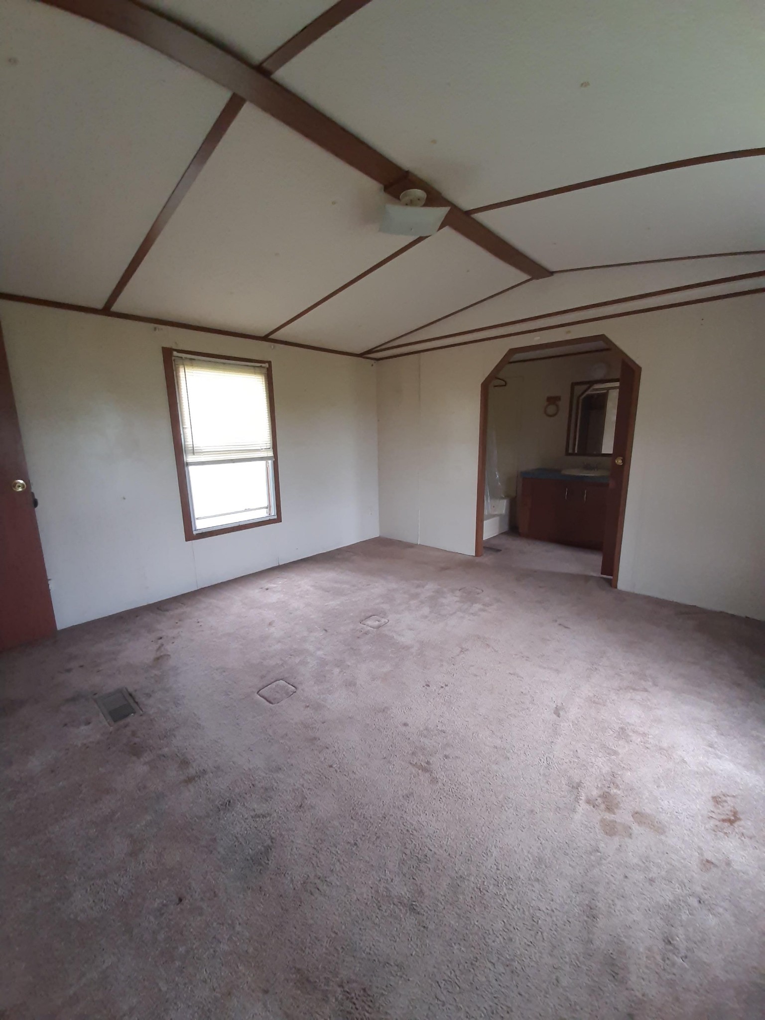 2006 Flat Woods Road Lebanon, TN 37090 - Photo 11 of 24 a view of empty room