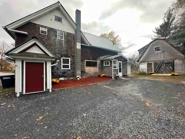 $300,000 | 338 Hill Street, Barre Town, VT 05641