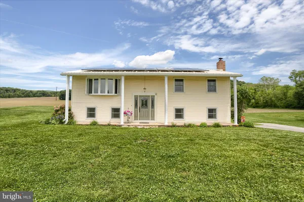 $389,900 | 95 Pawnee Lane, Halifax, PA 17032