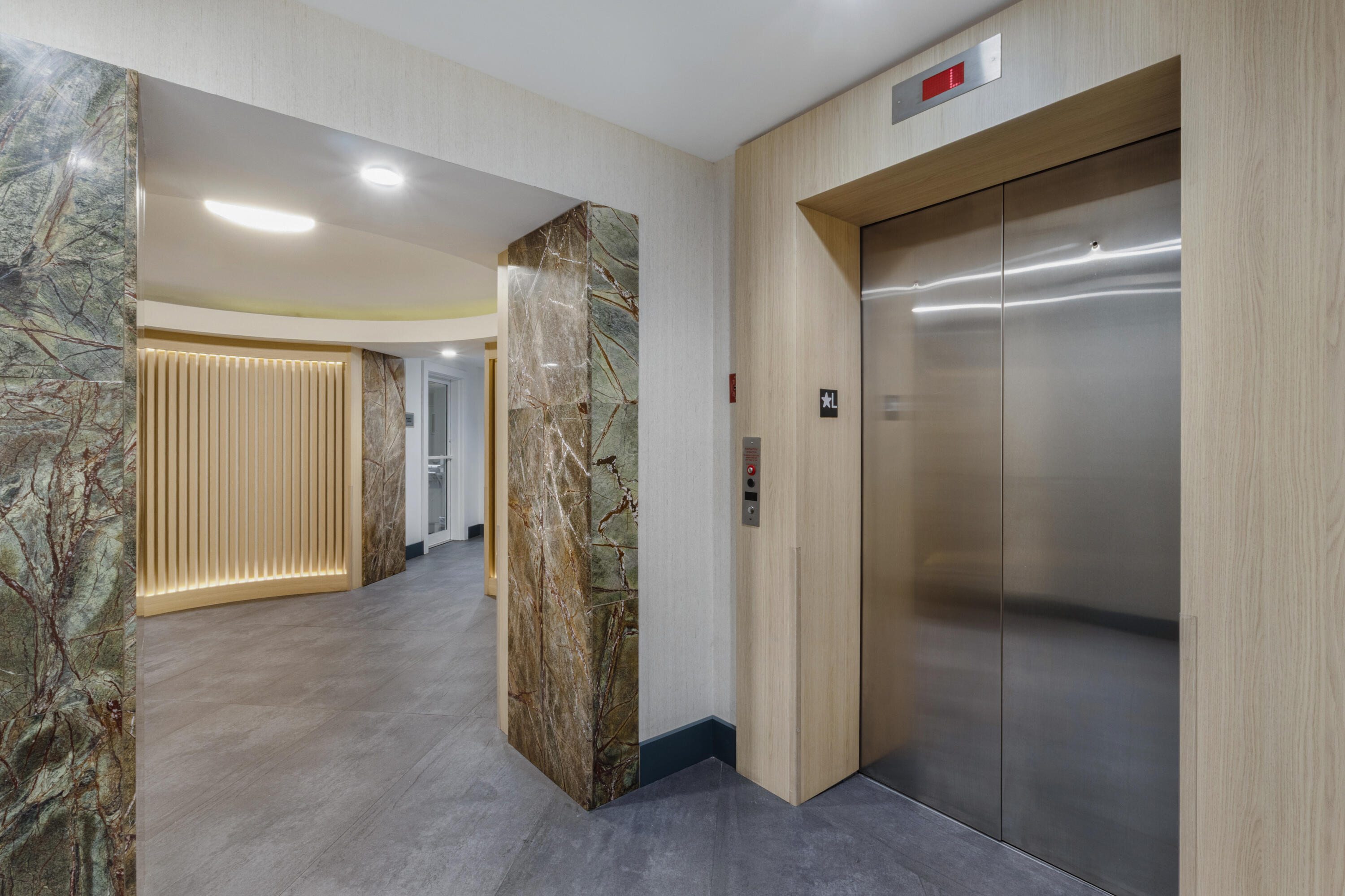 90 Southwest 3rd Street, Unit TH700A Miami, FL 33130 - Photo 19 of 32