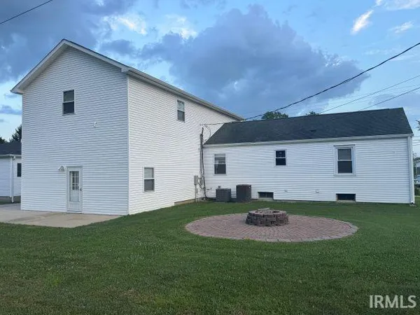 $369,900 | 706 Brett Cabel Road, Washington, IN 47501