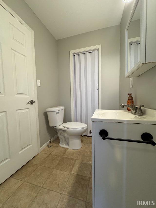 706 Brett Cabel Road Washington, IN 47501 - Photo 19 of 35