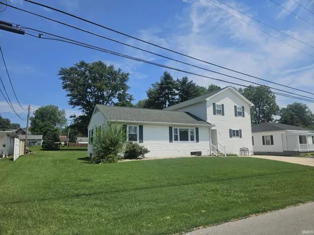 $369,900 | 706 Brett Cabel Road, Washington, IN 47501