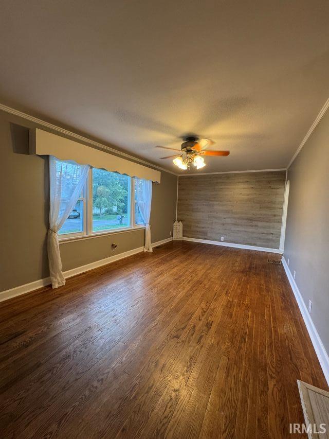 706 Brett Cabel Road Washington, IN 47501 - Photo 7 of 35