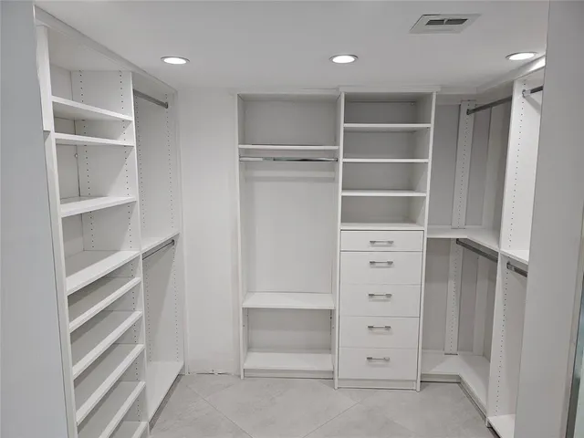 $685,000 | 750 North Ocean Boulevard, Unit 503, Pompano Beach, FL 33062