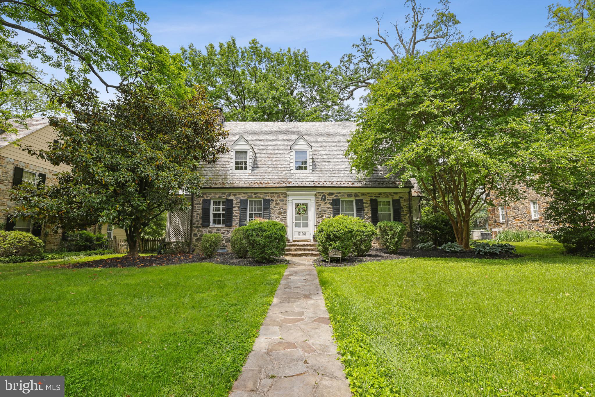 5108 Springlake Way Baltimore, MD 21212 - Photo 1 of 53