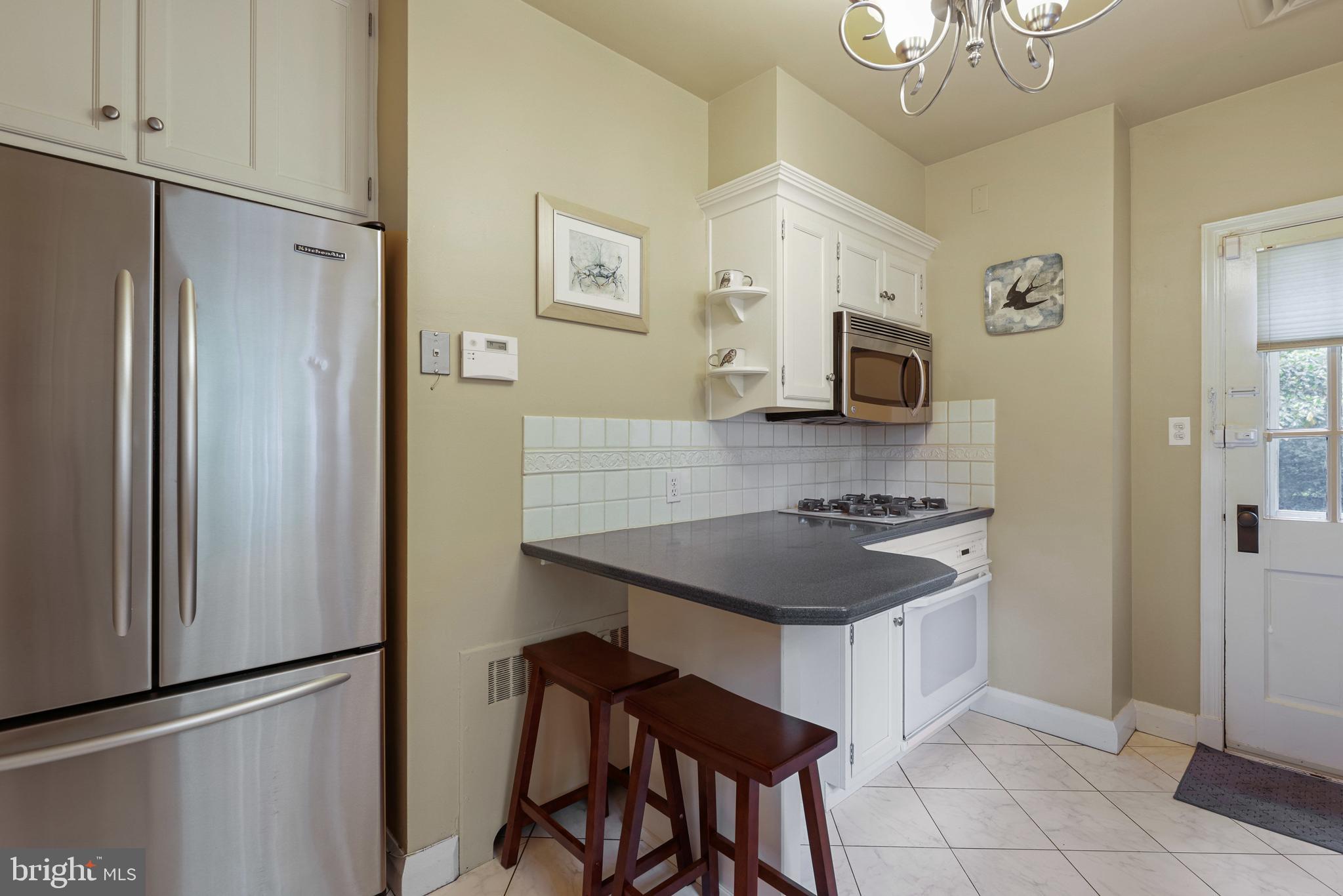 5108 Springlake Way Baltimore, MD 21212 - Photo 15 of 53