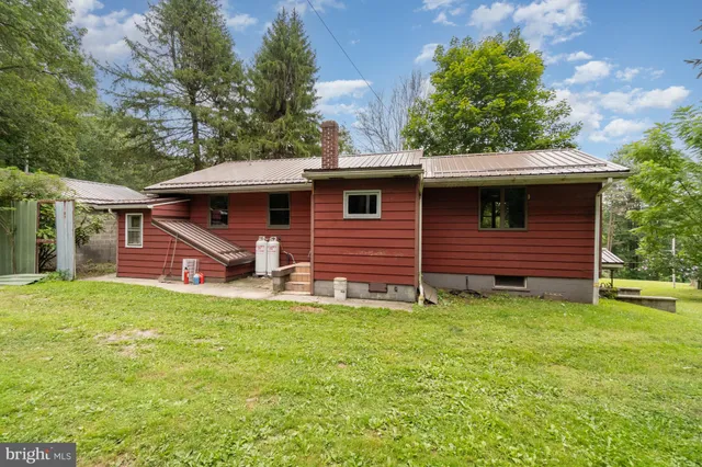 $259,900 | 199 State Road, Barnesville, PA 18214