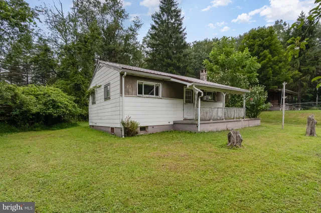$274,900 | 199 State Road, Barnesville, PA 18214