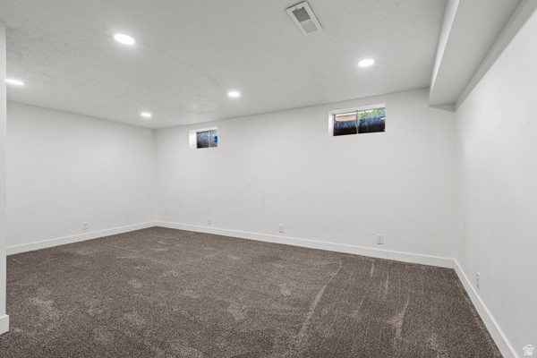 1016 South 400 West Bountiful, UT 84010 - Photo 32 of 43