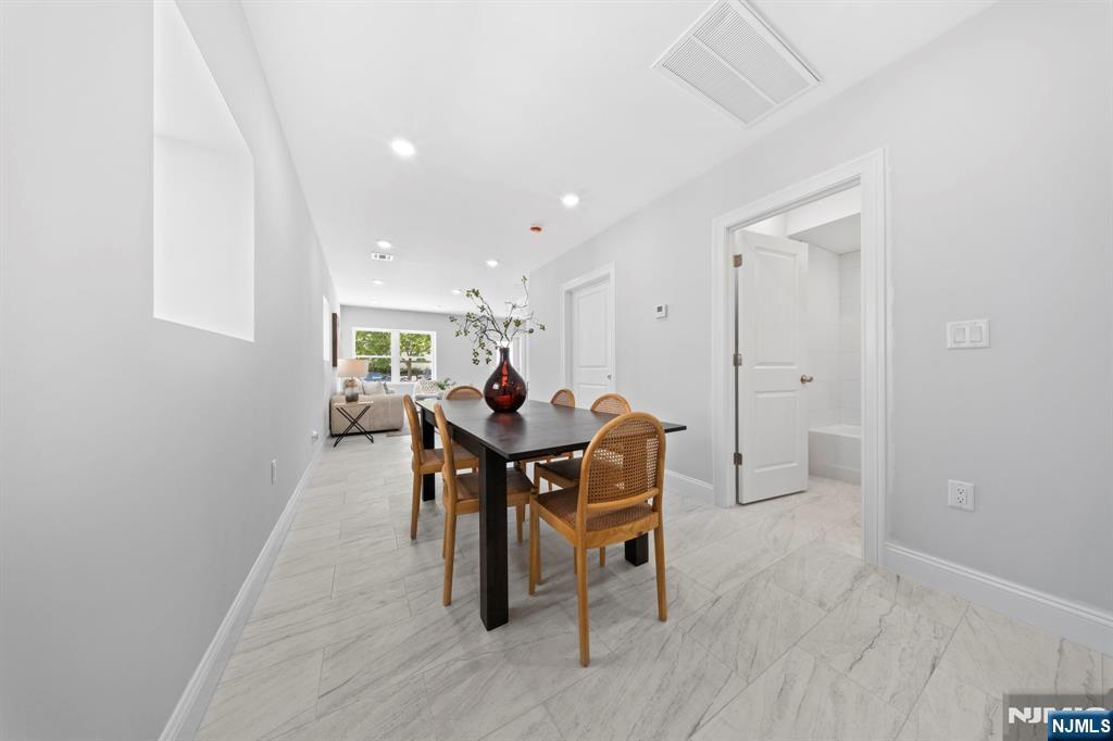 37 Devon Terrace Kearny, NJ 07032 - Photo 12 of 33
