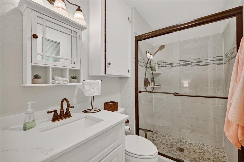 2214 Ravinia Drive Arlington, TX 76012 - Photo 24 of 40