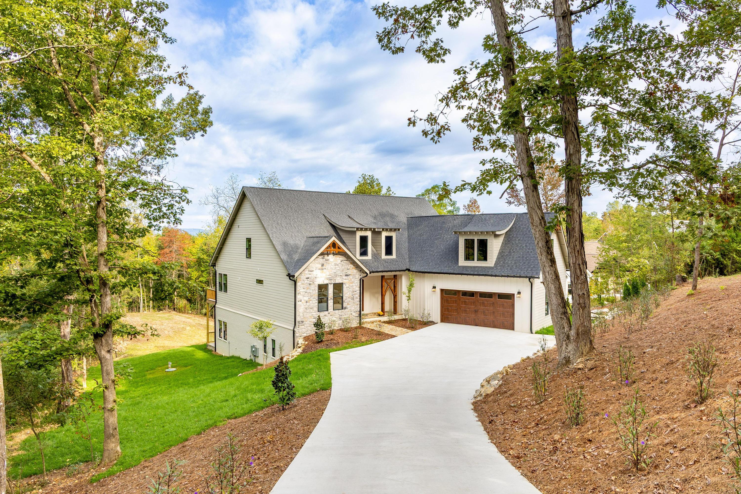 2025_10_October_9751_Caseview_Dr_0002