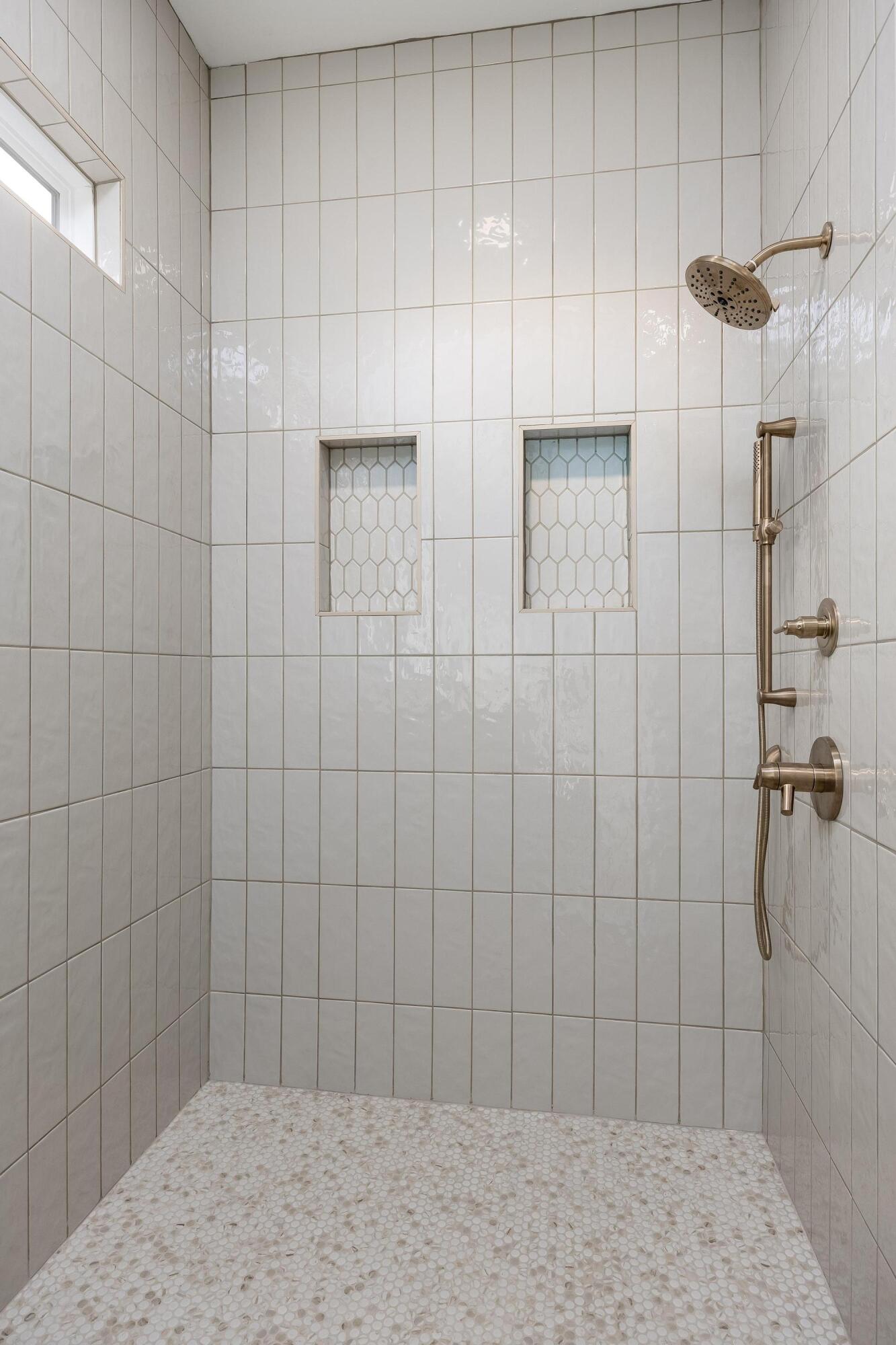 9751 Caseview Drive Harrison, TN 37341 - Photo 33 of 56 2025_10_October_9751_Caseview_Dr_0038