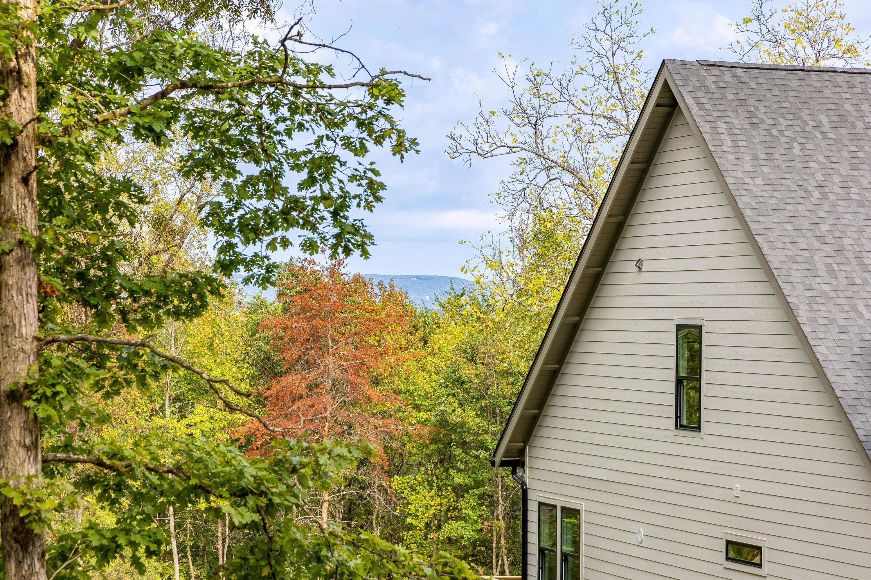 9751 Caseview Drive Harrison, TN 37341 - Photo 4 of 56 2025_10_October_9751_Caseview_Dr_0004