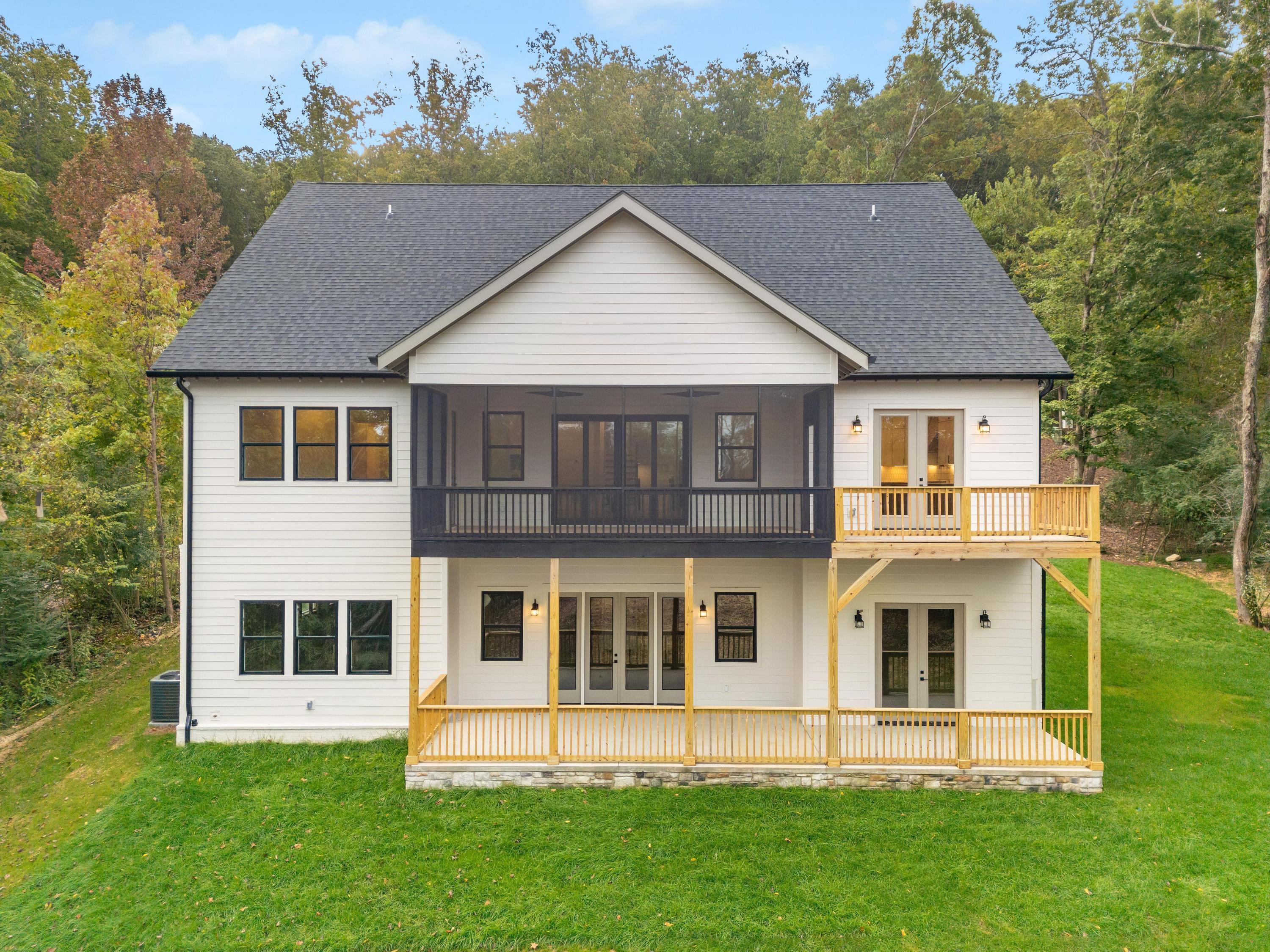 9751 Caseview Drive Harrison, TN 37341 - Photo 10 of 56 2025_10_October_9751_Caseview_Dr_0007