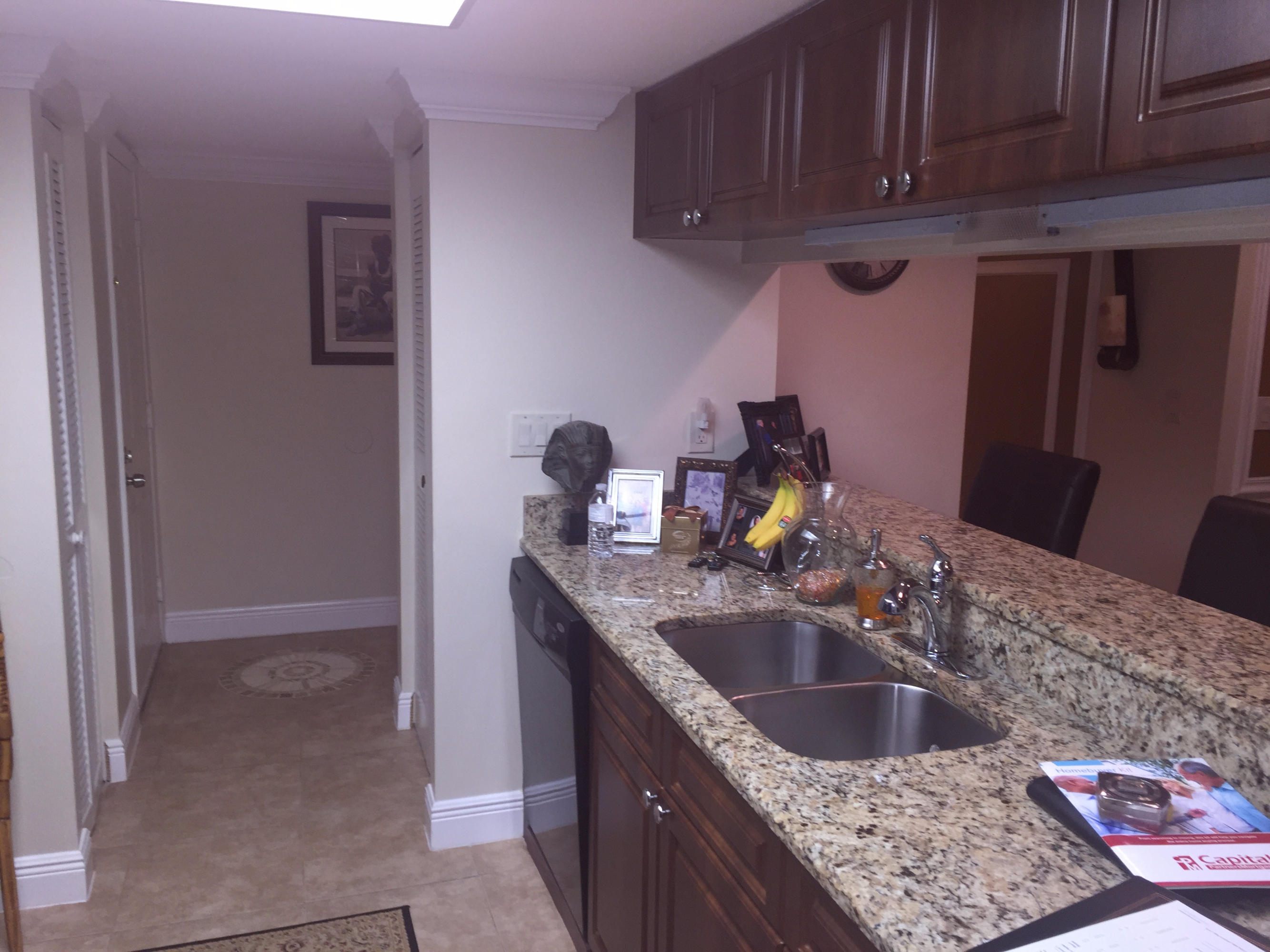 4267 Wood Ride Road, Unit B Boynton Beach, FL 33436 - Photo 16 of 34 Kitchen