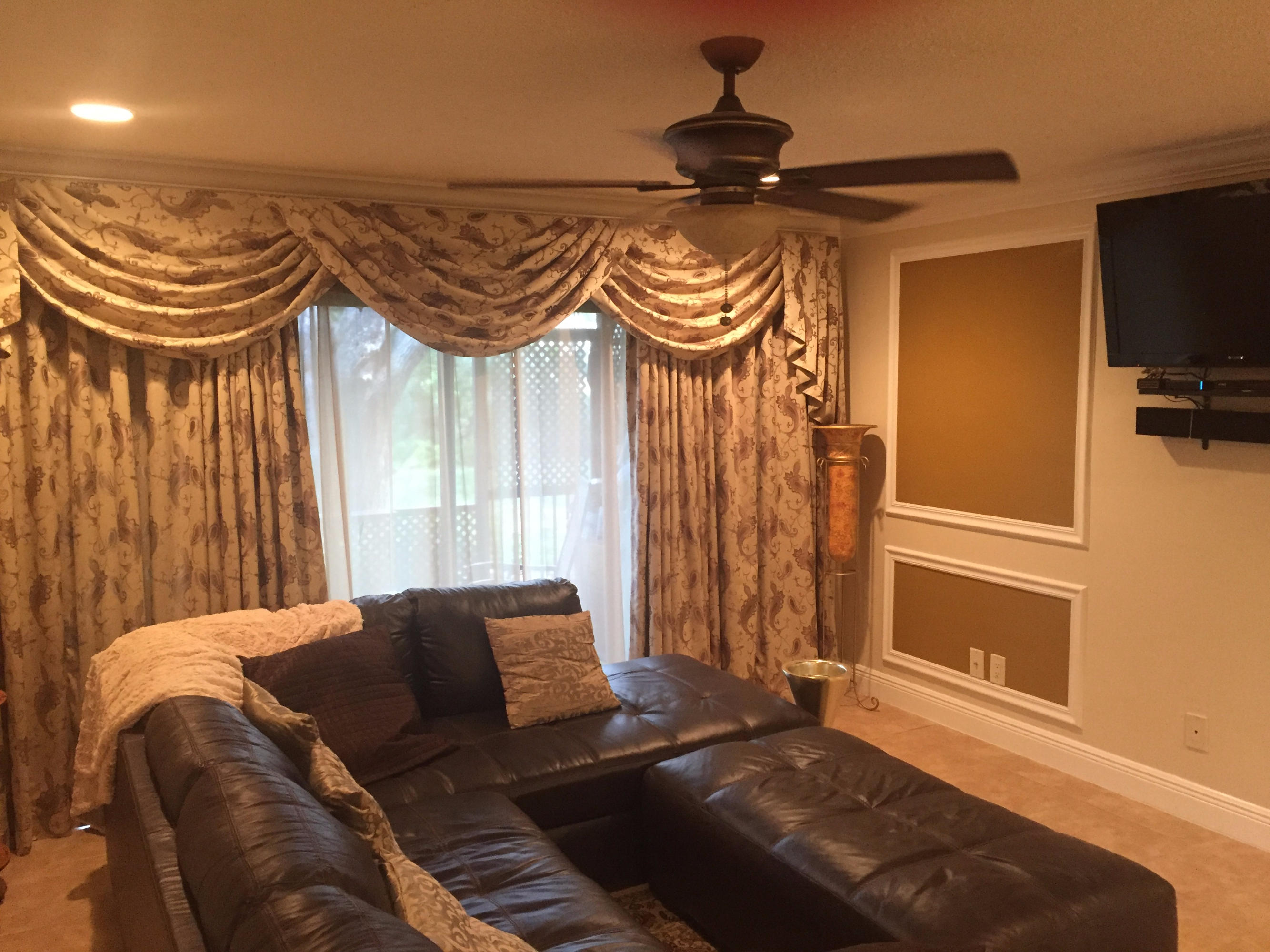 4267 Wood Ride Road, Unit B Boynton Beach, FL 33436 - Photo 21 of 34 Living Rm