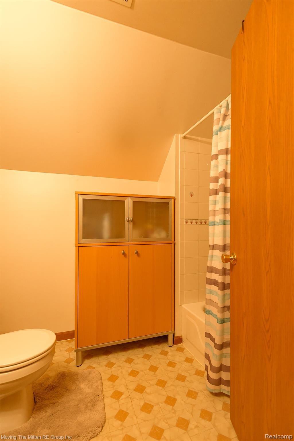 23096 Bohn Road Belleville, MI 48111 - Photo 33 of 54 MTM_23096_bohn-6.jpg