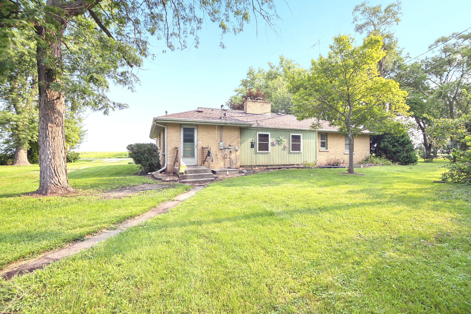2098 West 2000S Road Kankakee, IL 60901 - Photo 21 of 25 Gallery Image 21
