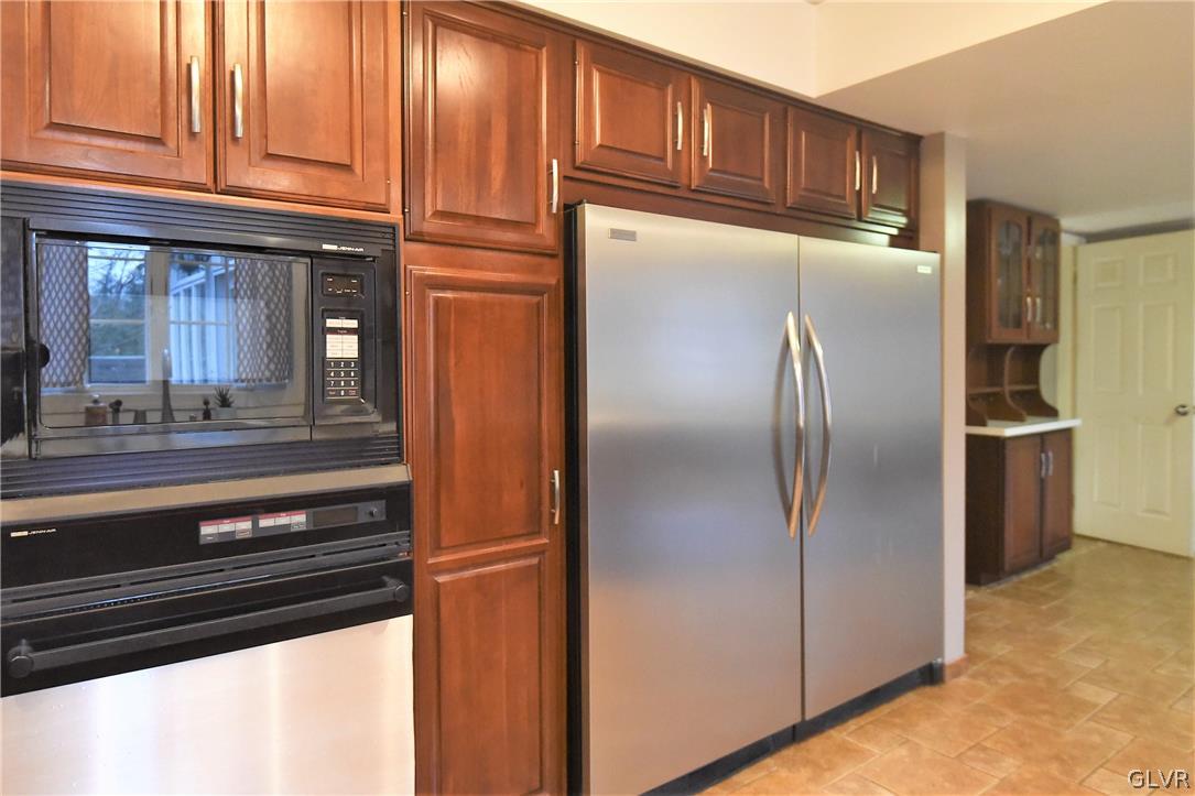 578 Biery Bridge Road Bethlehem, PA 18017 - Photo 8 of 33 Gallery Image 8