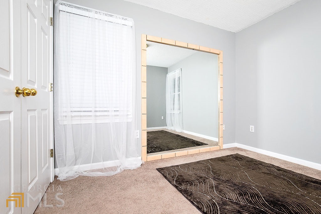 570 Reed Street Southeast Atlanta, GA 30312 - Photo 11 of 11 a view of an empty room