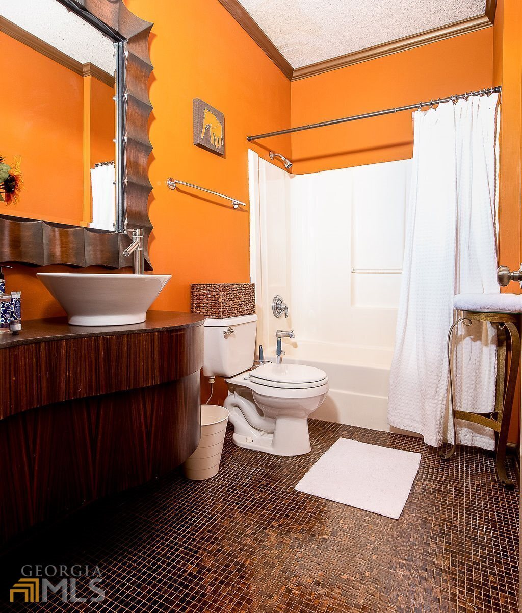 570 Reed Street Southeast Atlanta, GA 30312 - Photo 7 of 19 Downstairs Bathroom