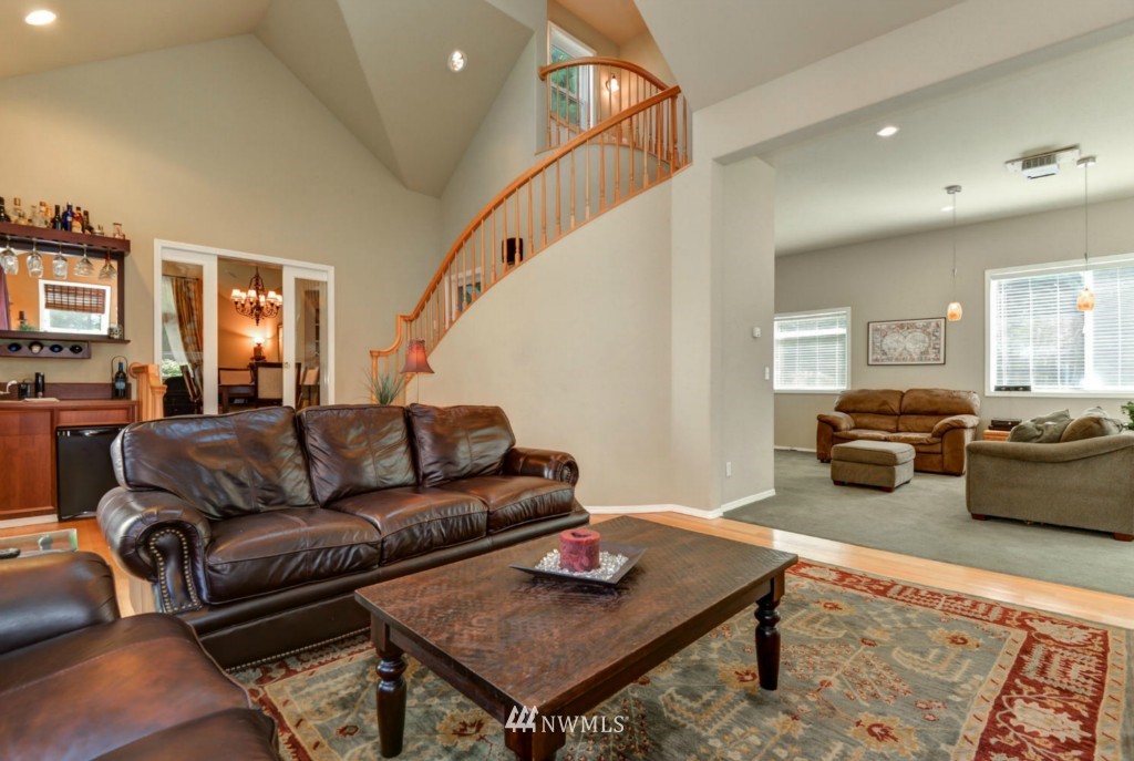 28811 Northeast 10th Street Carnation, WA 98014 - Photo 10 of 25