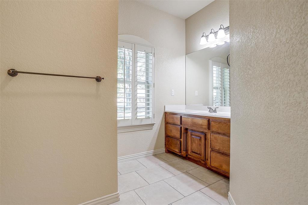 8027 Ravenswood Road Granbury, TX 76049 - Photo 14 of 21