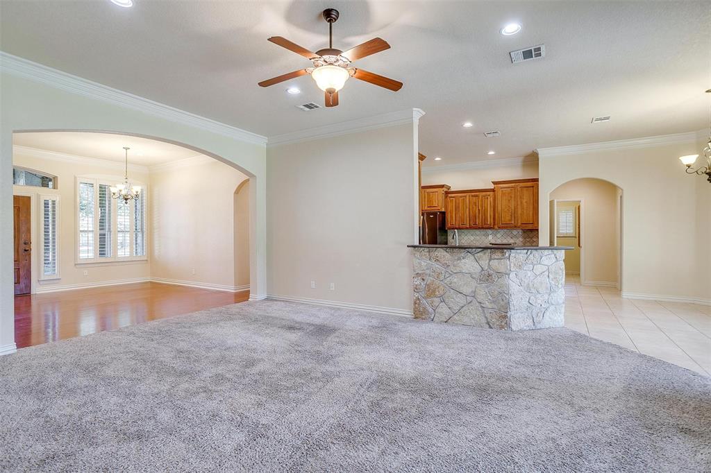 8027 Ravenswood Road Granbury, TX 76049 - Photo 4 of 21