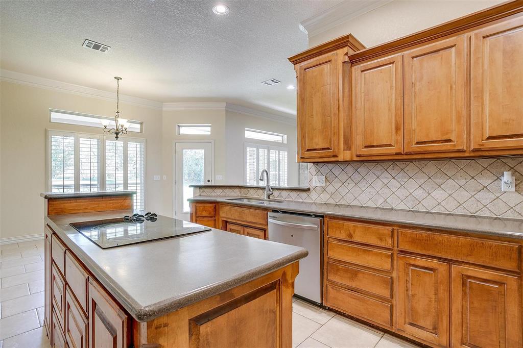 8027 Ravenswood Road Granbury, TX 76049 - Photo 7 of 21