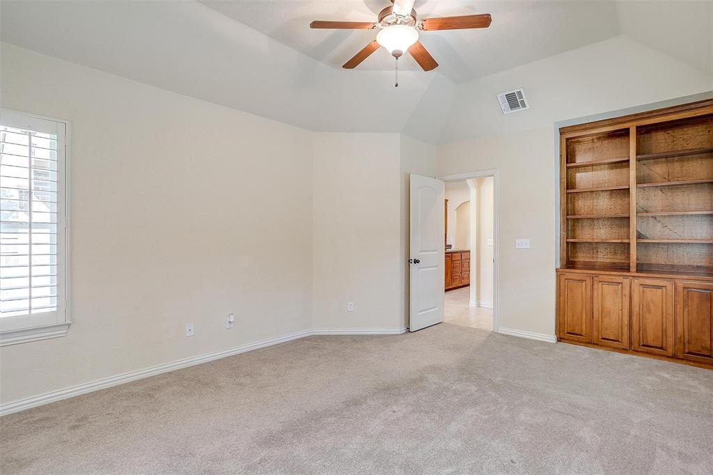 8027 Ravenswood Road Granbury, TX 76049 - Photo 10 of 21