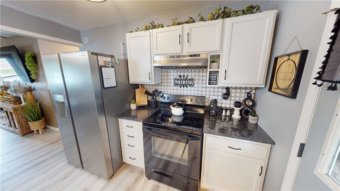 1623 Brewer Road Danville, IL 61834 - Photo 7 of 32 Gallery Image 7