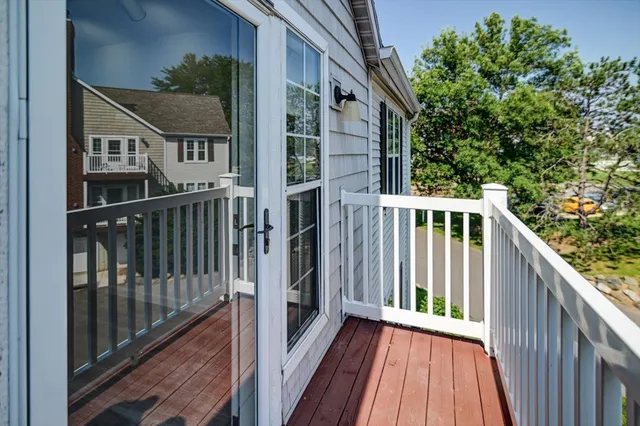 $245,900 | 901 Harbor House Drive, Unit 5, Madison, WI 53719