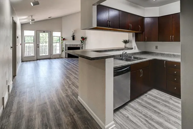 $245,900 | 901 Harbor House Drive, Unit 5, Madison, WI 53719