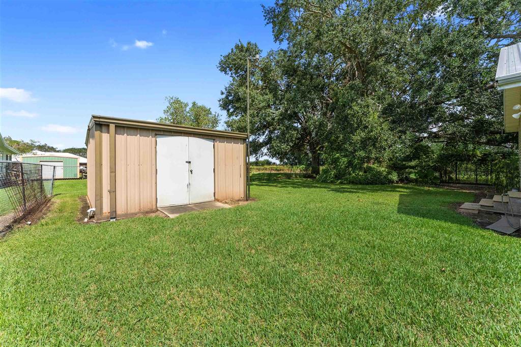 1209 Levert Street Gueydan, LA 70542 - Photo 15 of 16