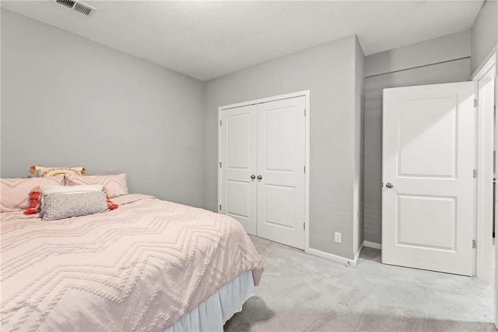 17418 South Raintree Drive Olathe, KS 66062 - Photo 37 of 47