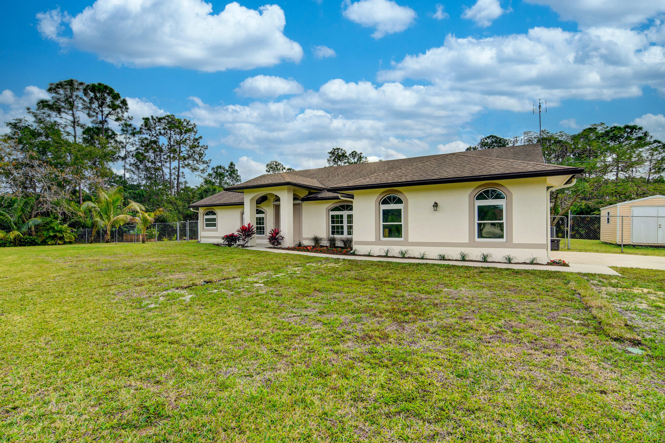 15576 86th Road North Loxahatchee, FL 33470 - Photo 12 of 59 Huge Setback