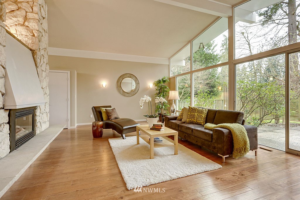 24222 2nd Place West Bothell, WA 98021 - Photo 4 of 15
